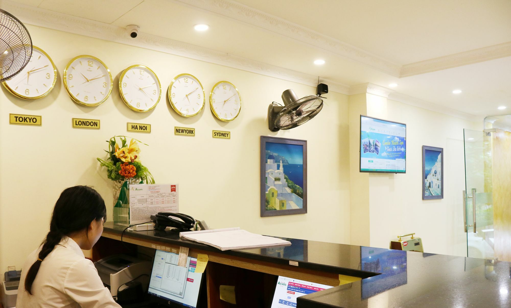 A25 Hotel - 109 Truc Bach Hanoi Bagian luar foto